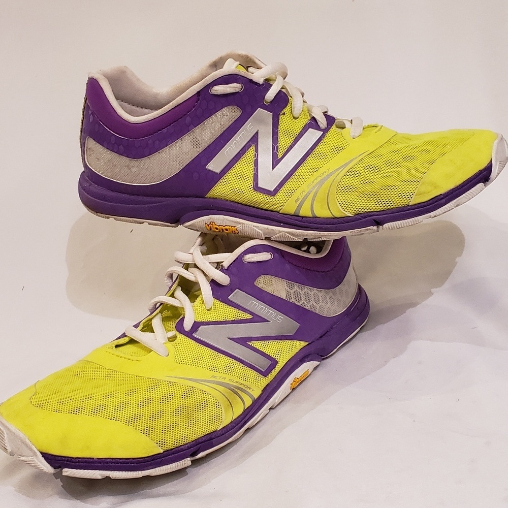 New Balance Minimus Vibram Running Shoes Size 8